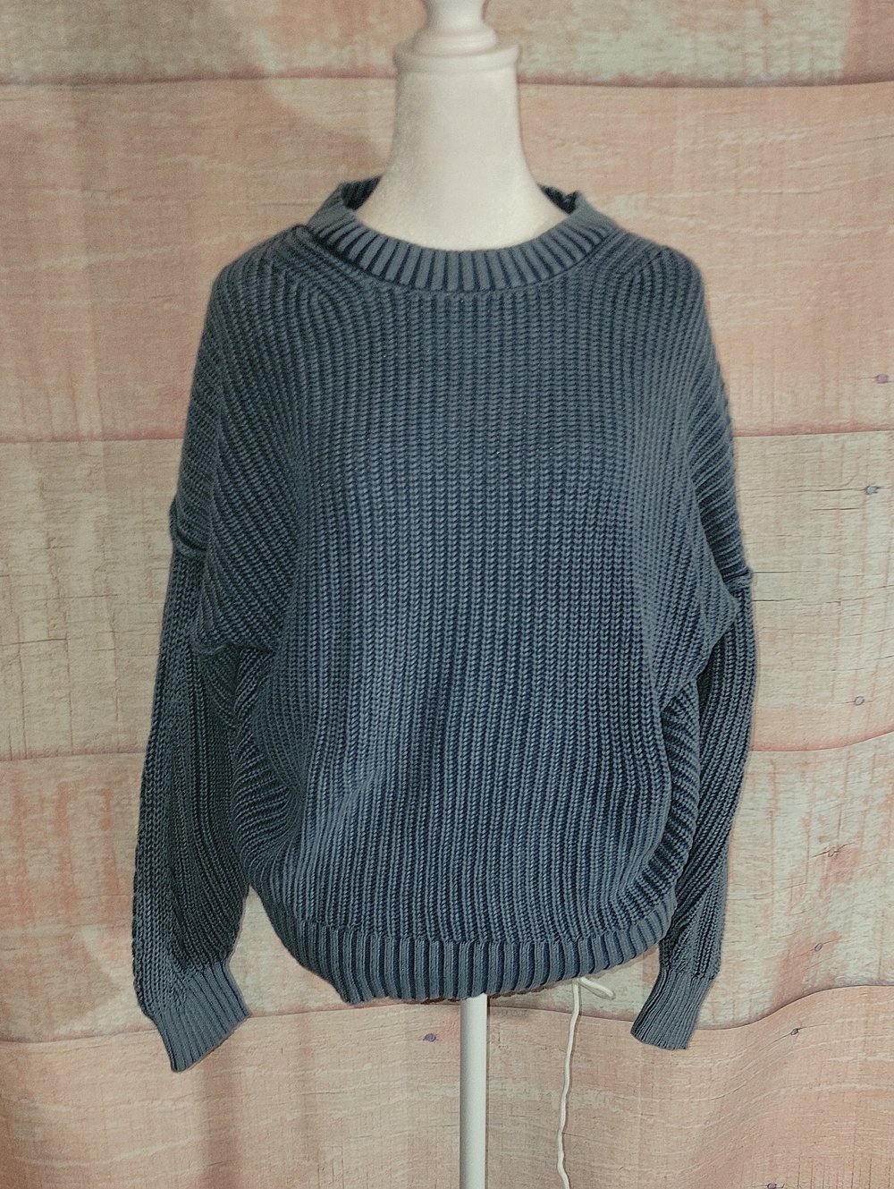 American Eagle Blue Sweater